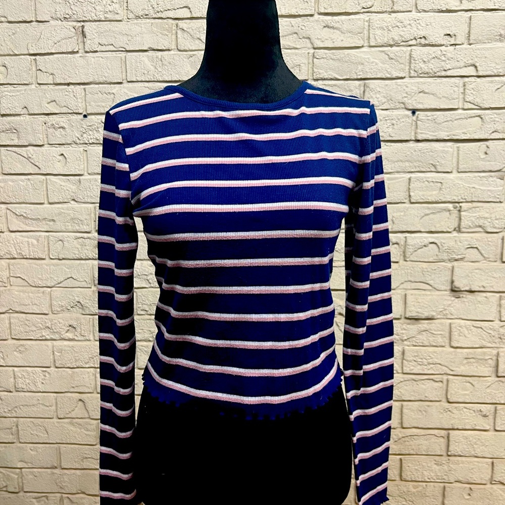 Cute ribbed long sleeve t
